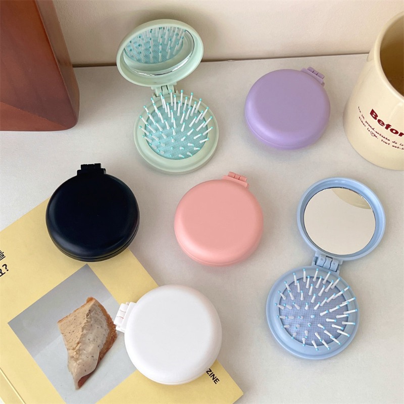 Travel Accessories For 6 Year Old - 1 Piece Mini Portable Travel Hairbrush