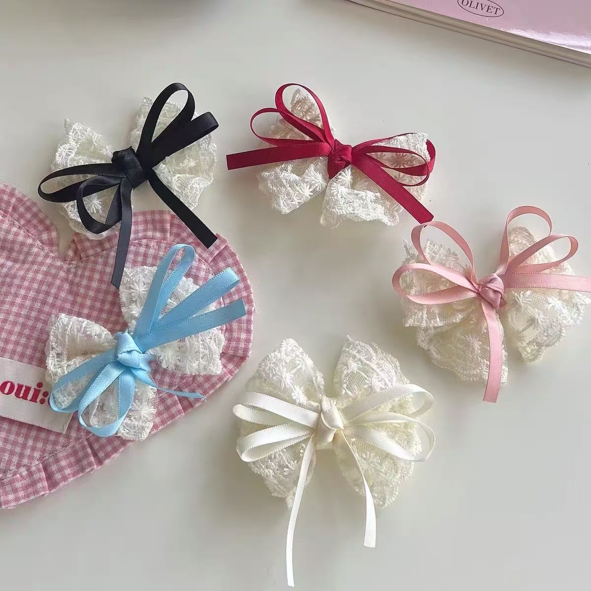 2Pcs Elegant Lace Bow Hairpins - Travel Accessories Designer recension och pris