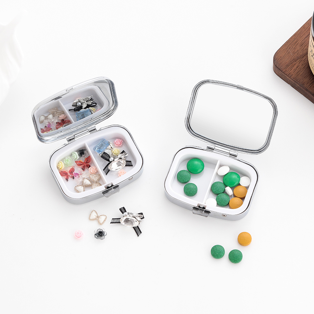 A Square Metal Box with Two Co - Accessories Travel Jewelry Box recension och pris