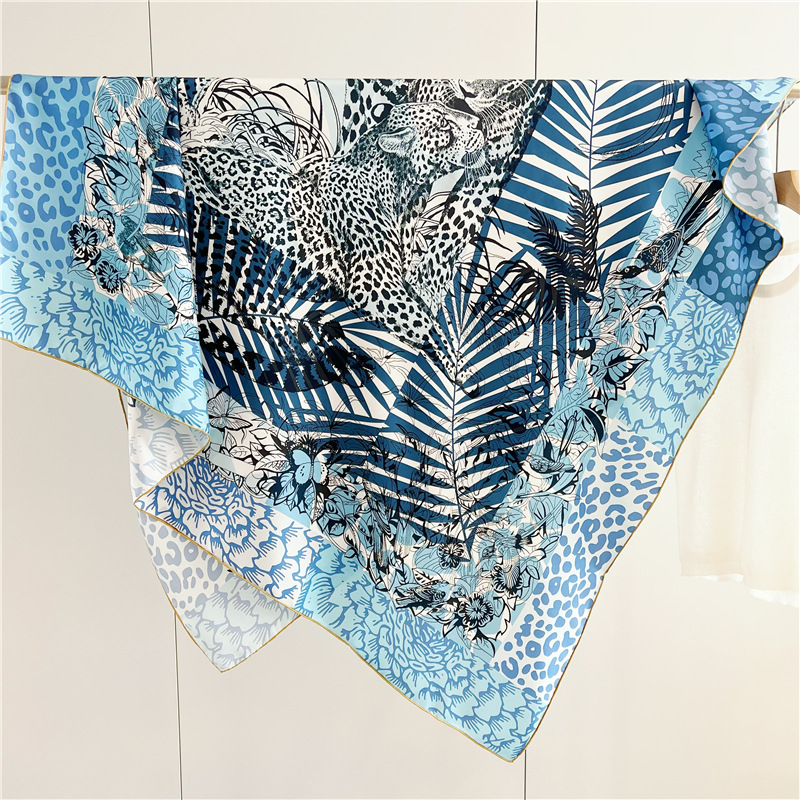 Lion Print Silk Scarf Luxury D - Travel Accessories Designer recension och pris