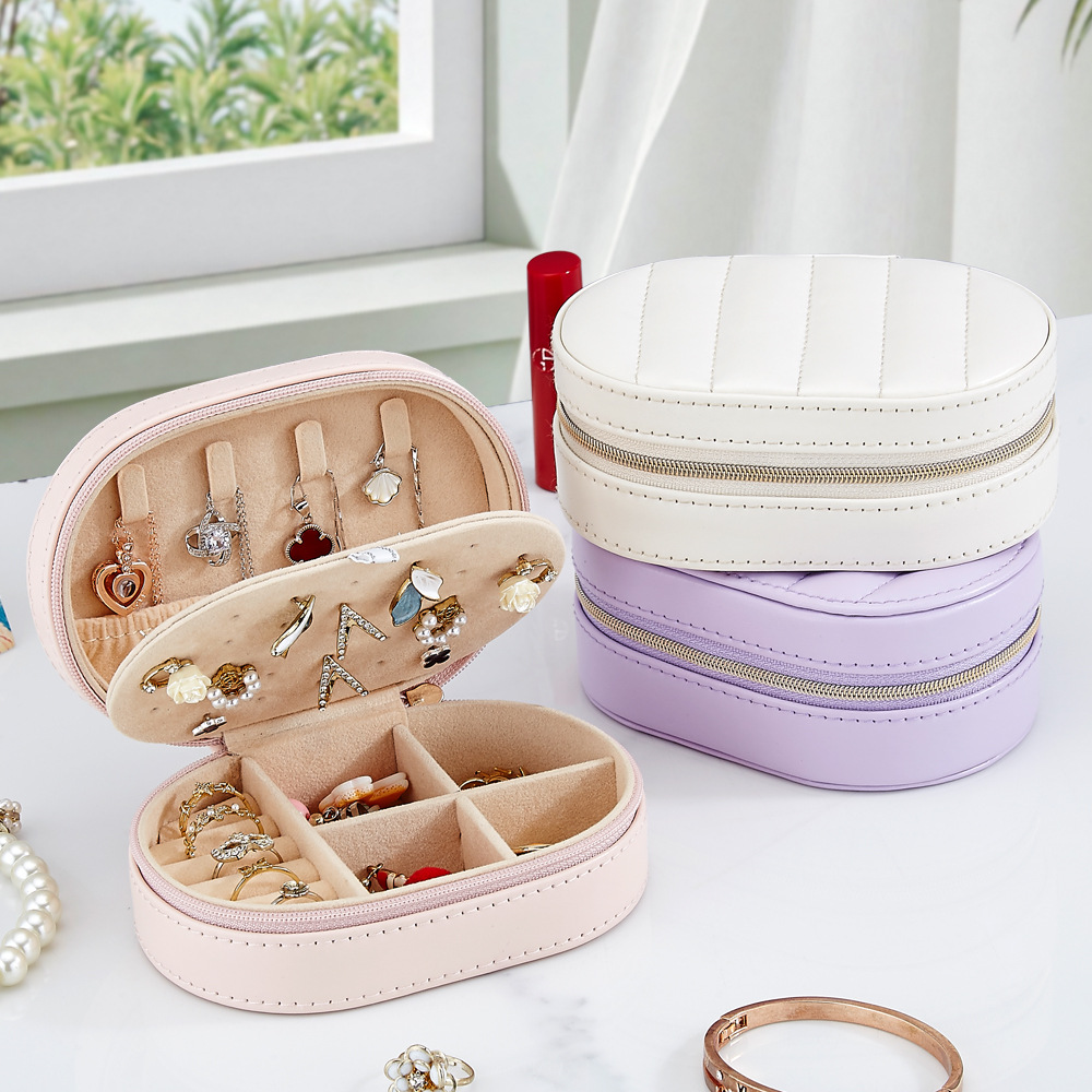 Portable Oval Jewelry Storage  - Travel Accessories Bd recension och pris