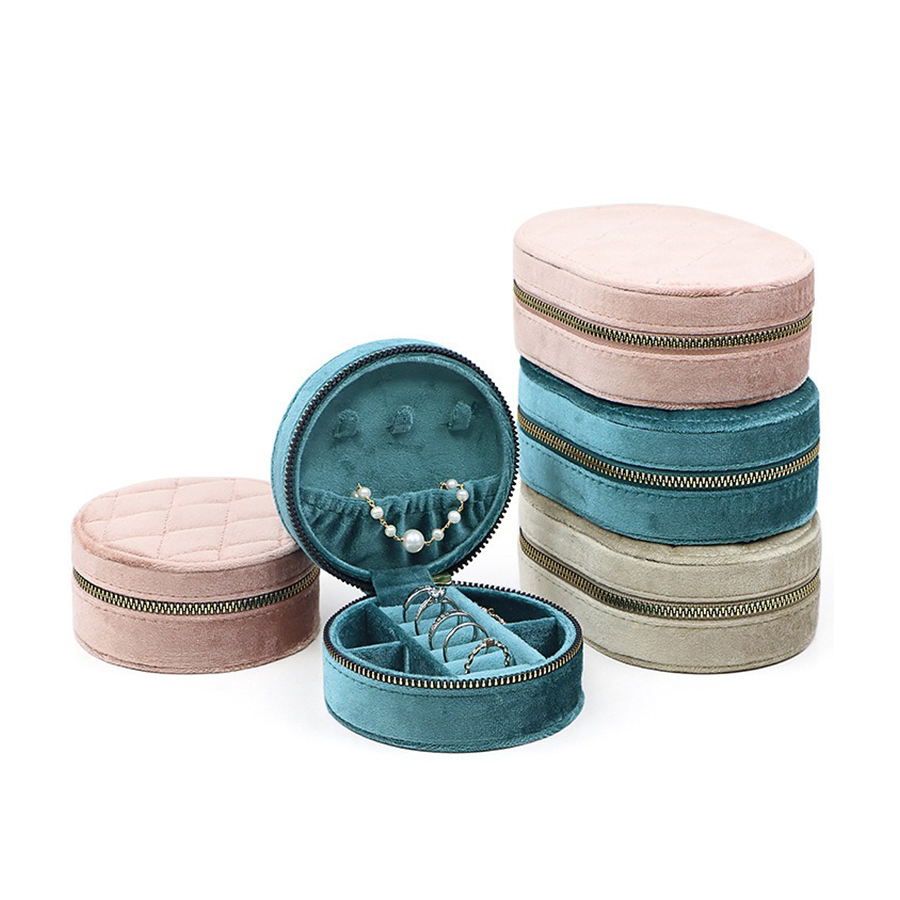 Round Diamond Velvet Travel Je - Accessories Travel Jewelry Box recension och pris