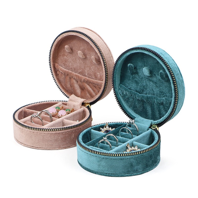 Round Diamond Velvet Travel Je - Accessories Travel Jewelry Box recension och pris