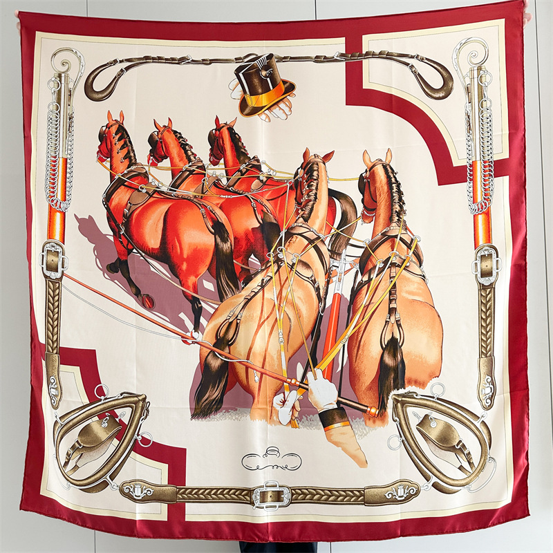 Horse Silk Scarf Luxury Design - Travel Accessories Designer recension och pris