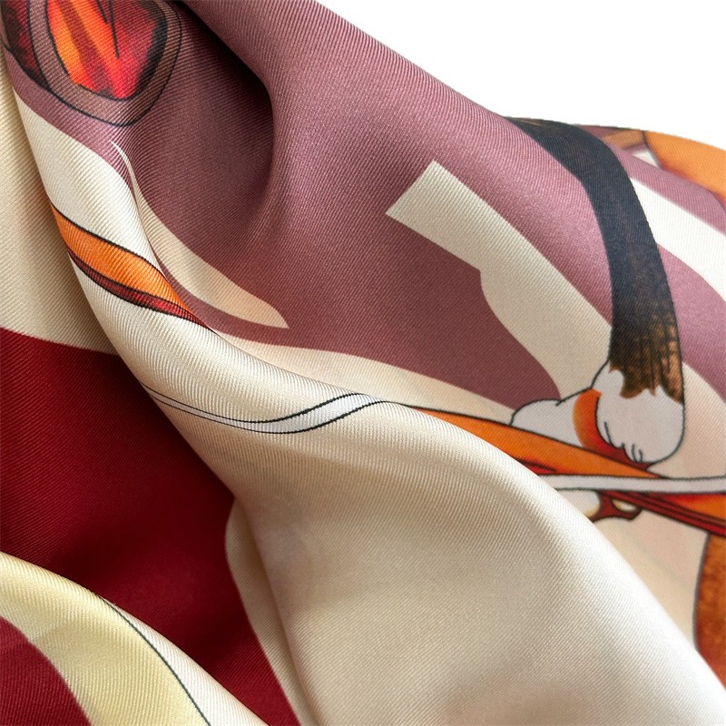 Horse Silk Scarf Luxury Design - Travel Accessories Designer recension och pris