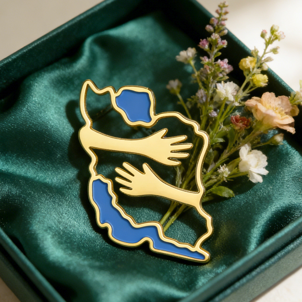 Dawapara Iran Map Shape Brooch - Travel Accessories Unisex recension och pris